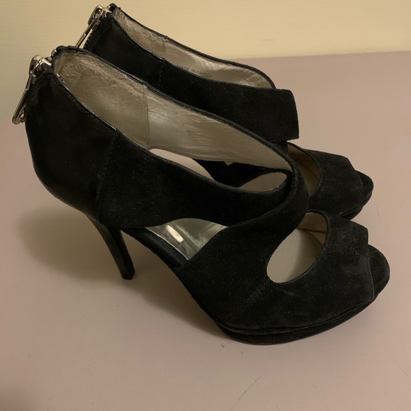 Michael Kors heels - Size 4 - Picture 4 of 11